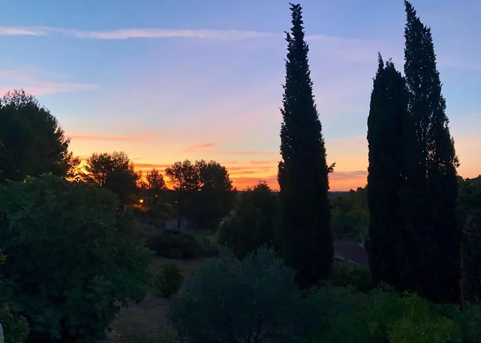 Modern With Private Pool