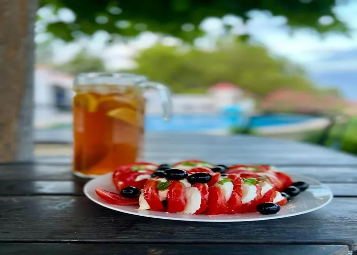 Modern With Private Pool